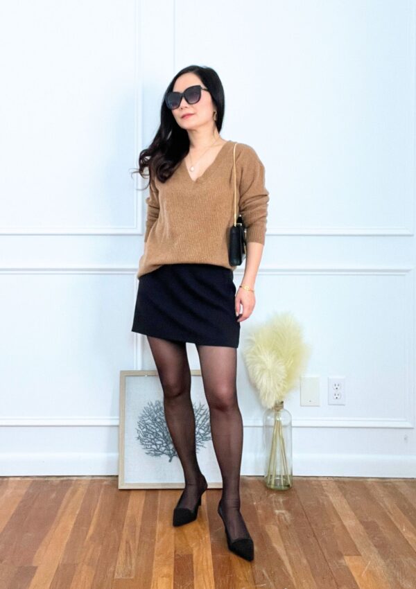 Mini Skirt Outfit Ideas for Petites